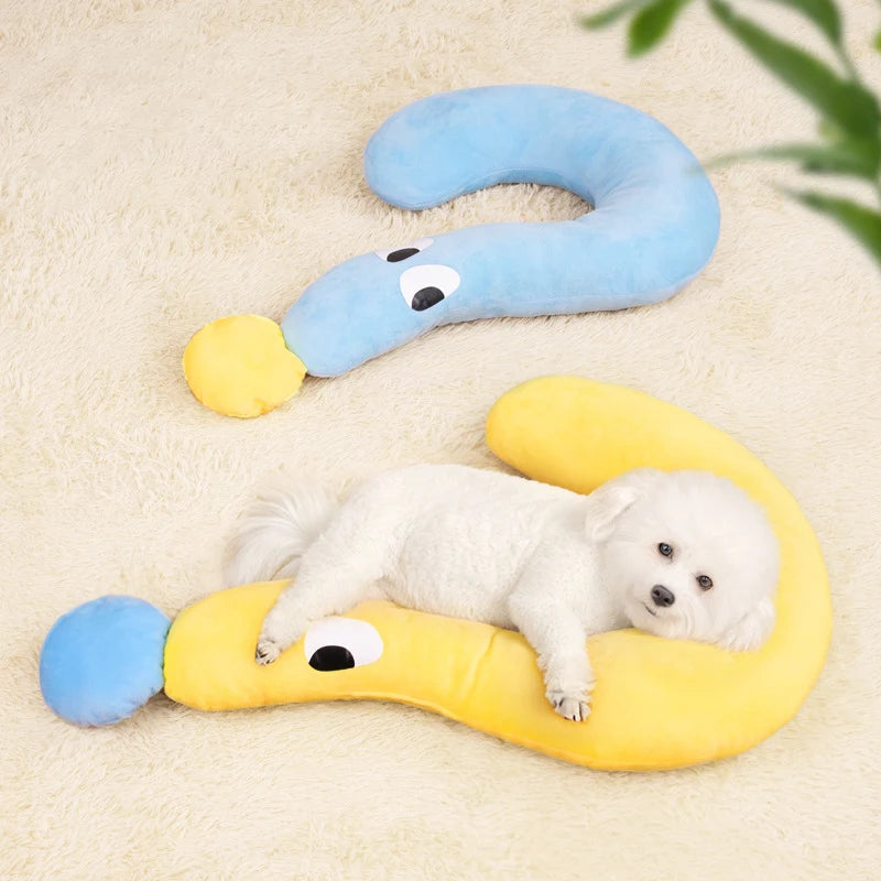 The Comfort Companion — Calming Plush Pillow for Dogs